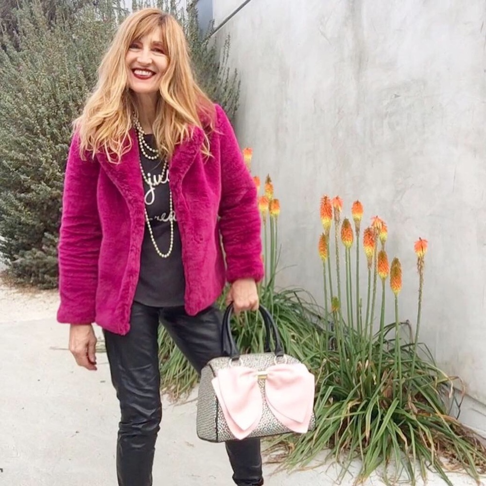 Deal🥷 Georgia May Jagger Cozy fuchsia faux fur jacket